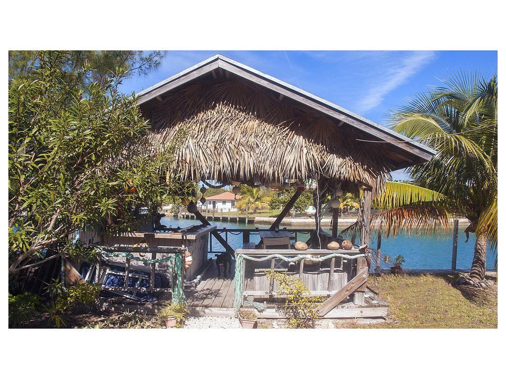 Silver Point Villa Freeport Exterior photo