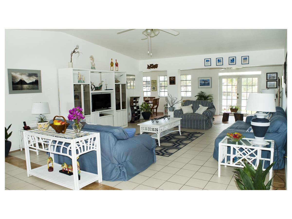 Silver Point Villa Freeport Exterior photo